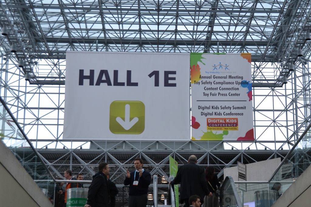 toyfair2013-0099_Snapseed